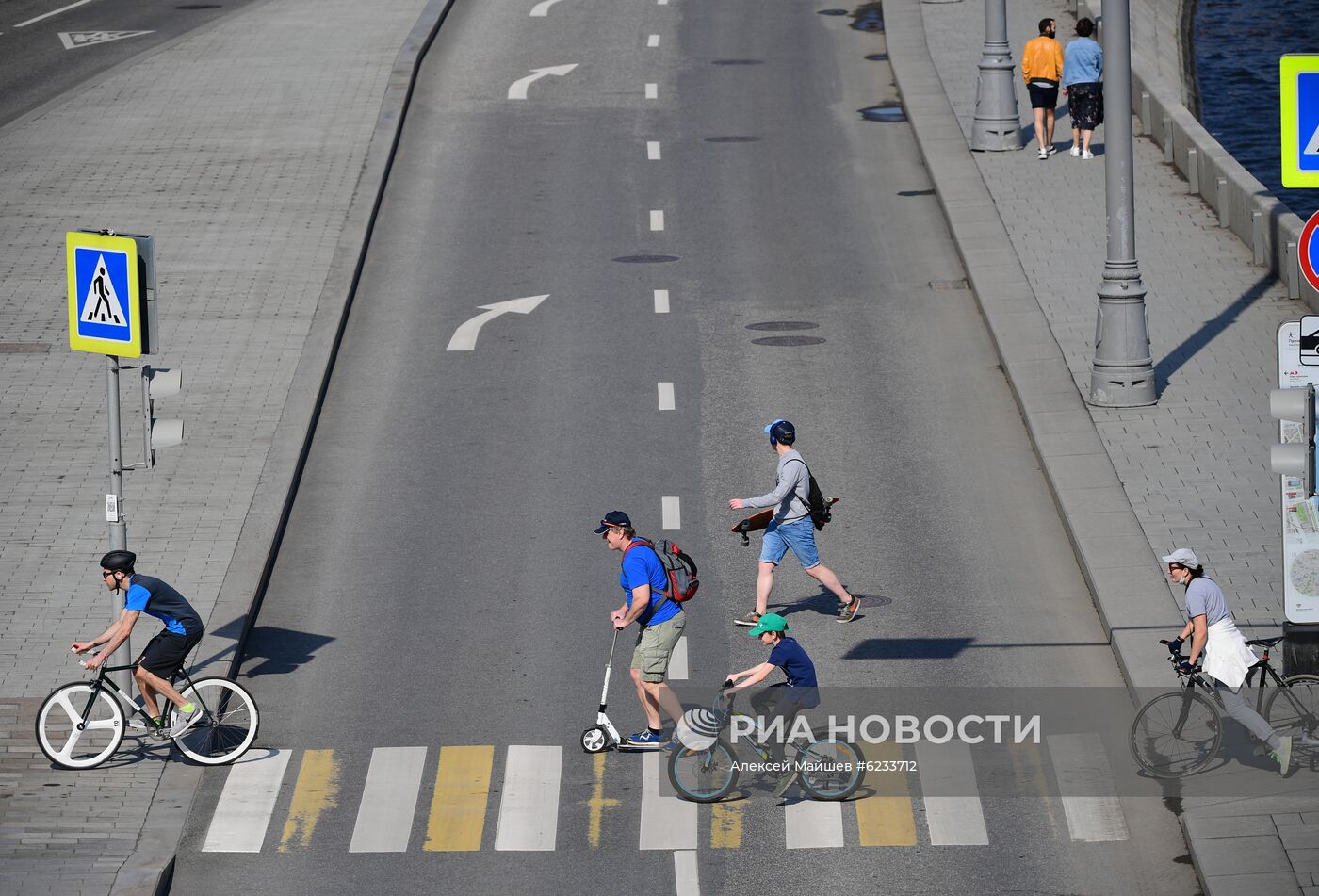 Весна в Москве