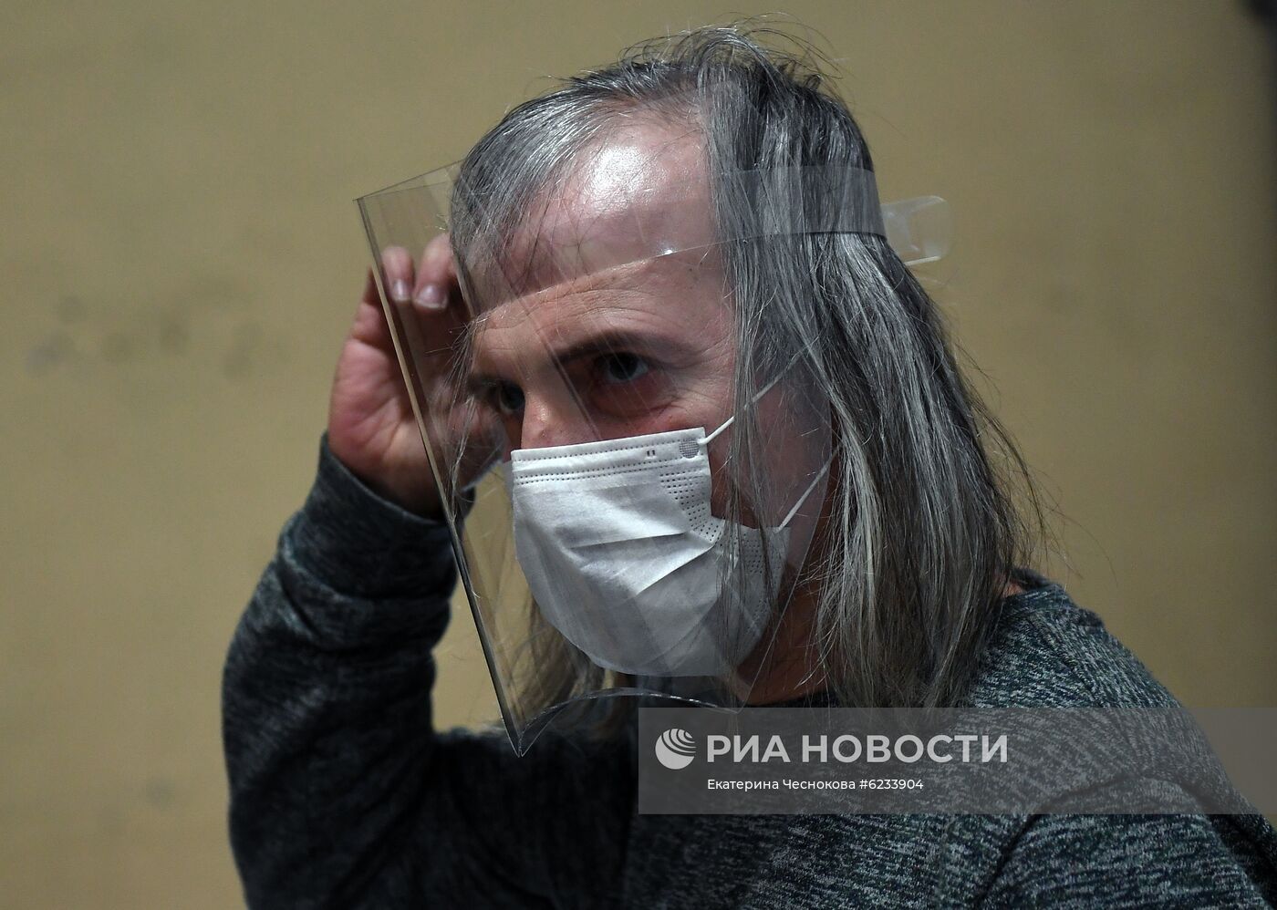 Производство защитных щитков от коронавируса для врачей