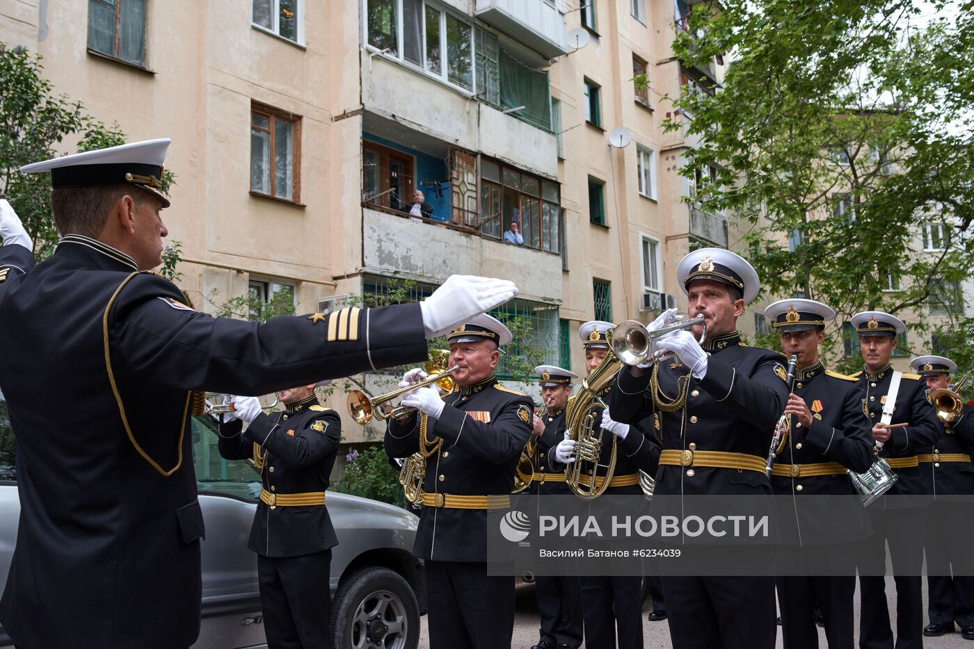 Персональный парад для ветерана Великой Отечественной войны Л. И. Кузина