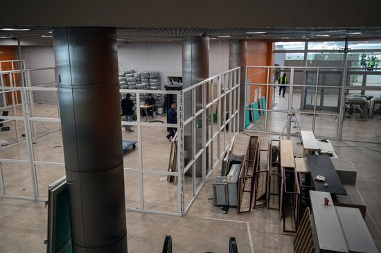 Строительство временного госпиталя в павильоне 75 на ВДНХ