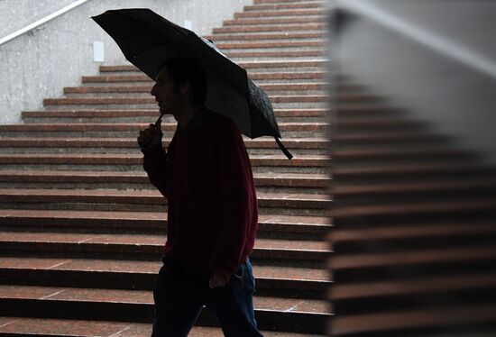 Дождь в Москве