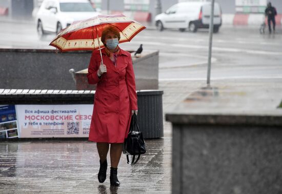 Дождь в Москве