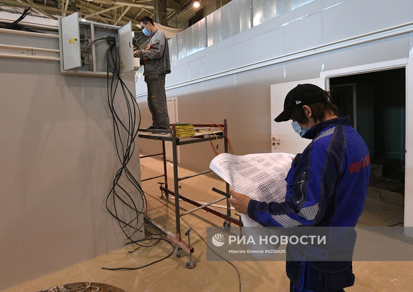 Временный госпиталь COVID-19 в павильоне No75 на ВДНХ