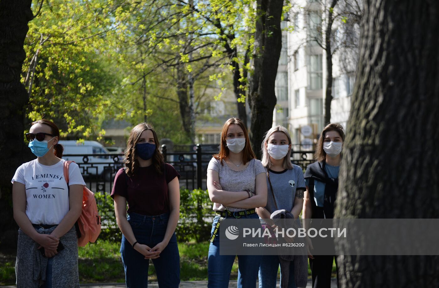 Подготовка к празднованию Дня Победы в городах России