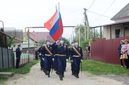 Поздравление ветеранов Великой Отечественной войны с наступающим Днем Победы 