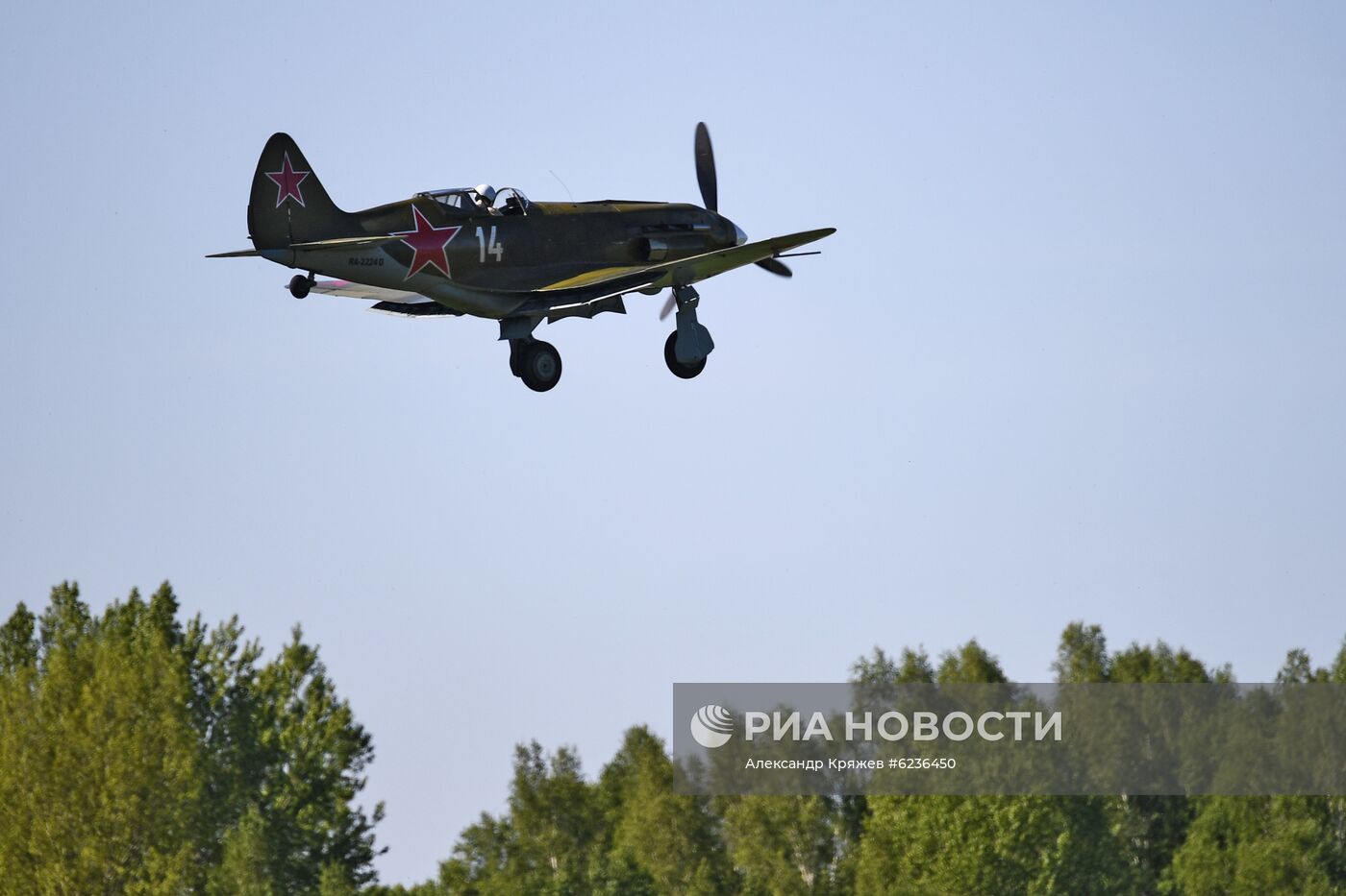 Тренировочный полет восстановленного самолета МиГ-3