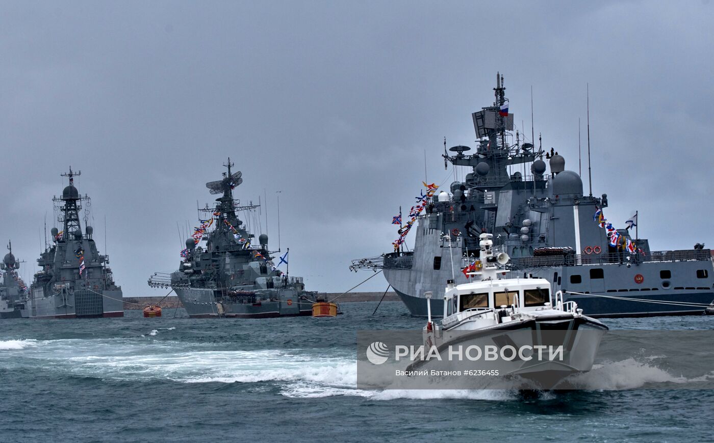 Генеральная репетиция парада Победы в Севастополе