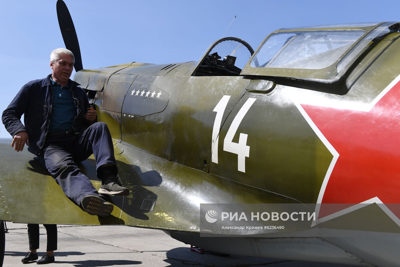 Тренировочный полет восстановленного самолета МиГ-3