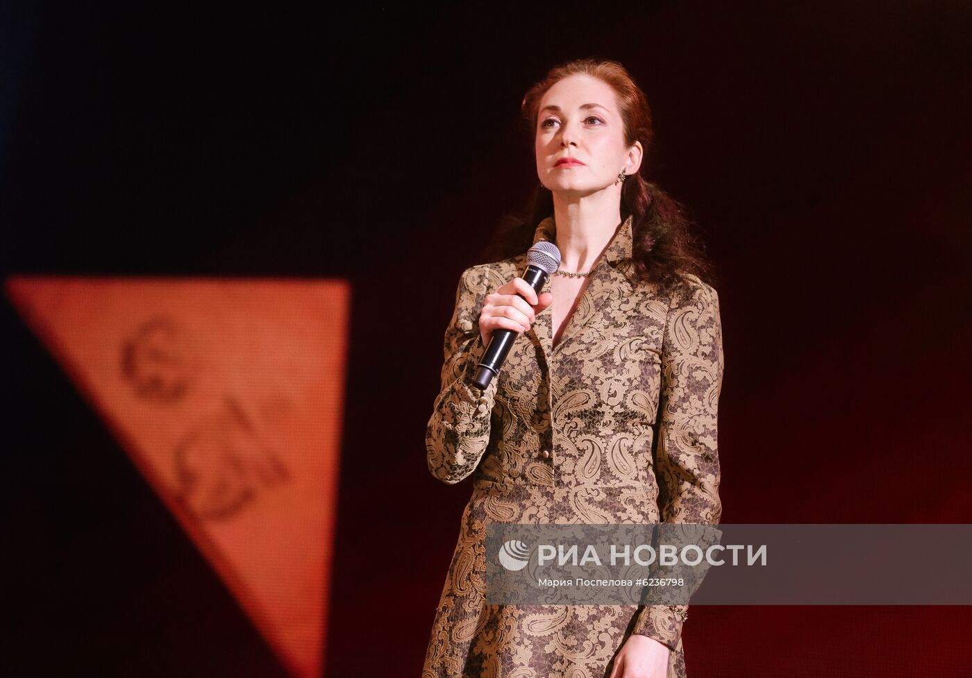 Запись онлайн-концерта "Песни Великой Победы" на Первом канале