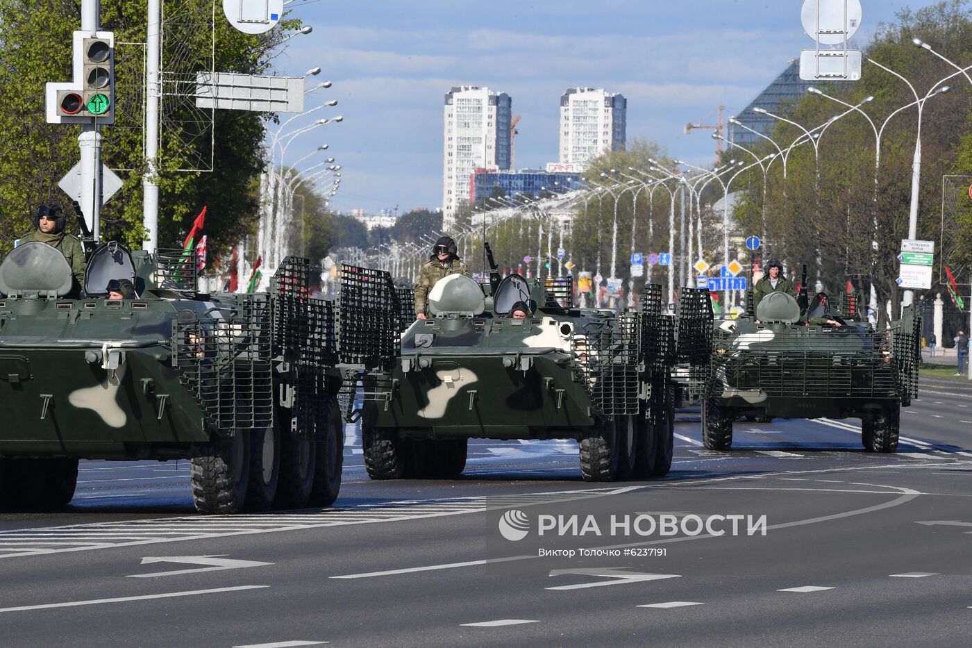 Репетиция парада ко Дню Победы в Минске