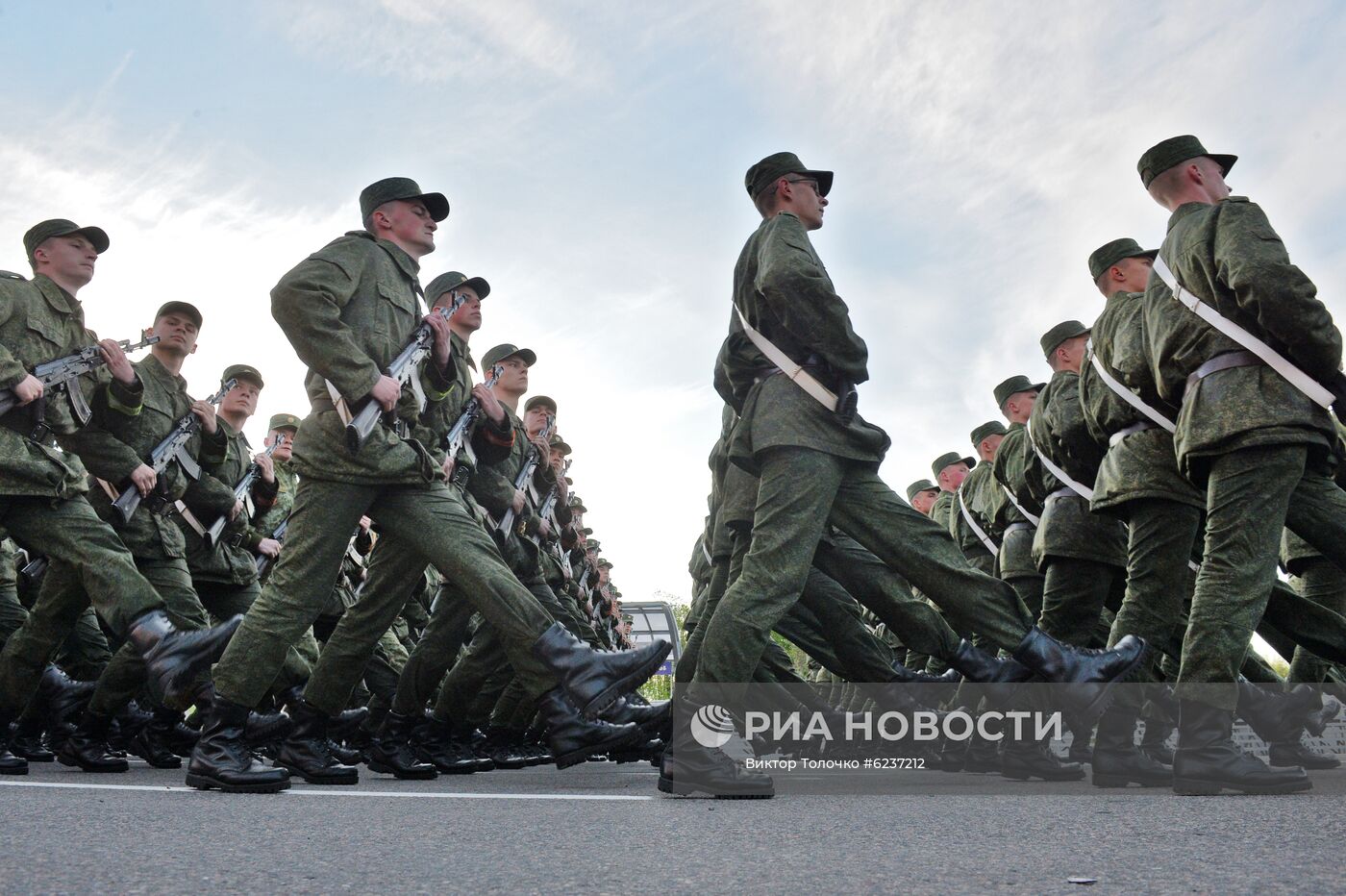 Репетиция парада ко Дню Победы в Минске