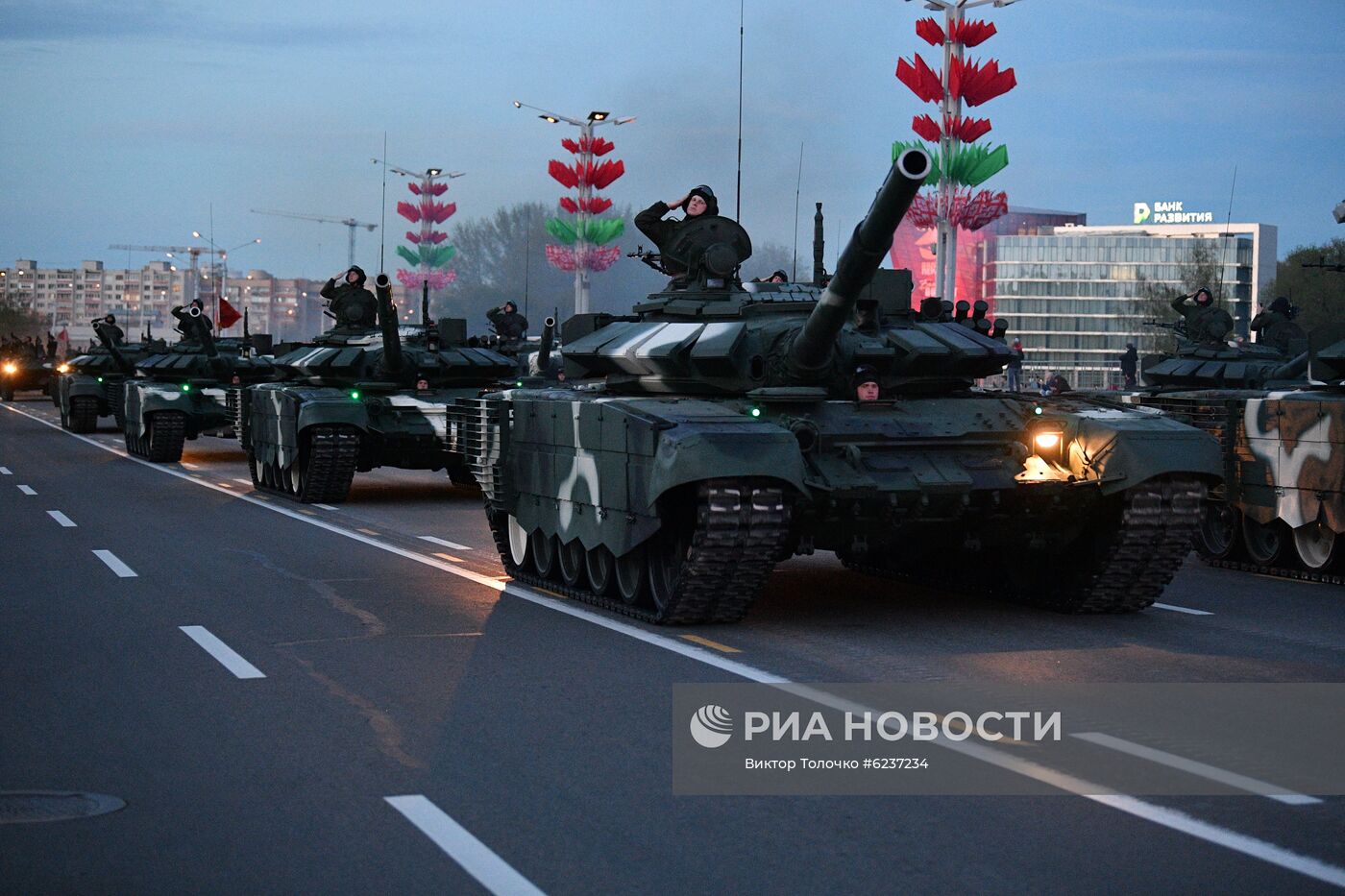 Репетиция парада ко Дню Победы в Минске