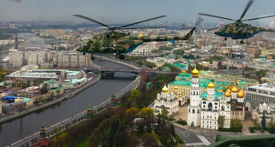 Репетиция воздушного парада Победы в Москве