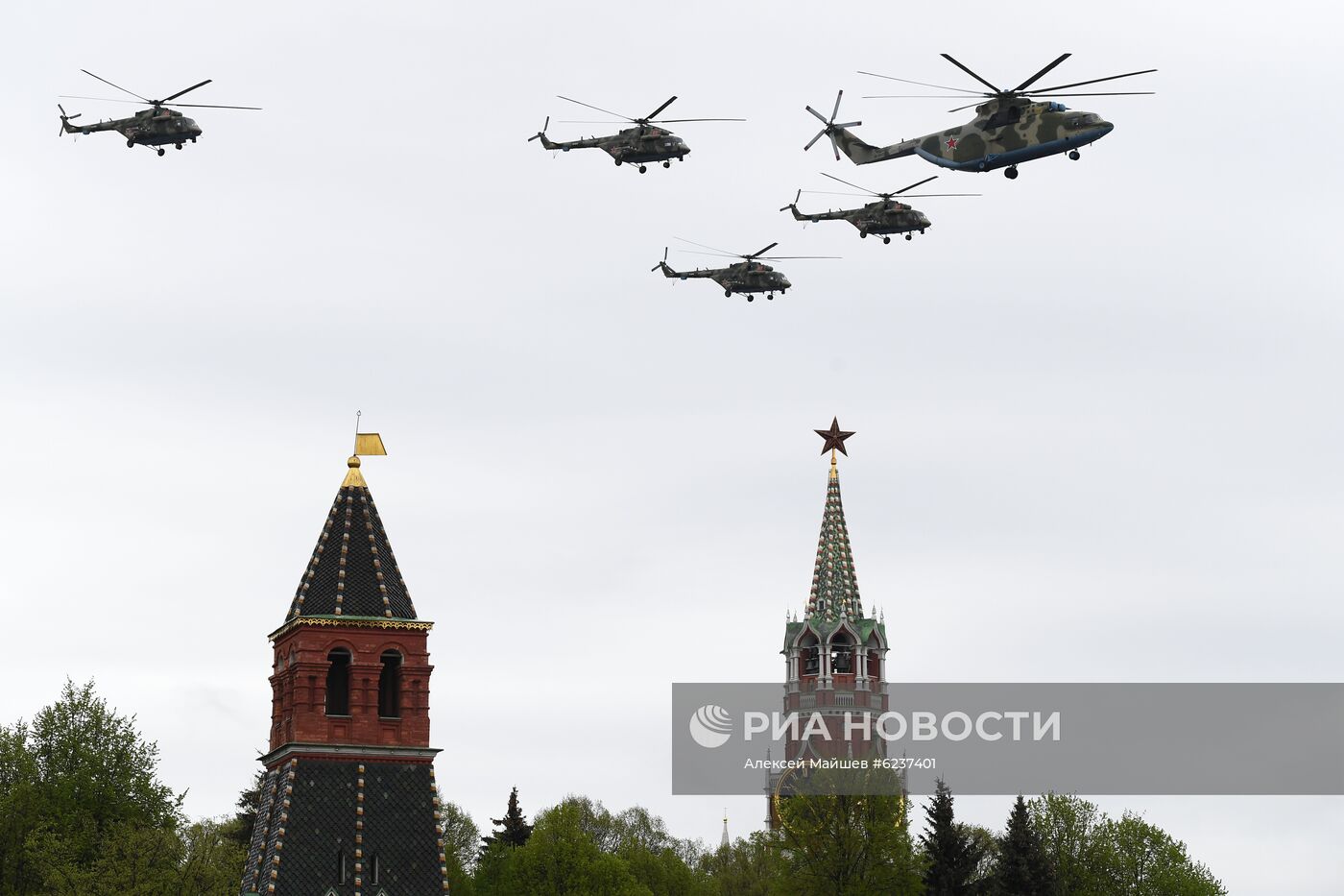 Воздушный парад Победы в Москве