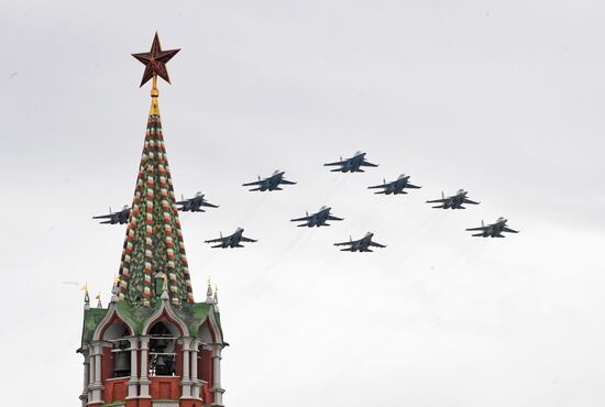 Воздушный парад Победы в Москве