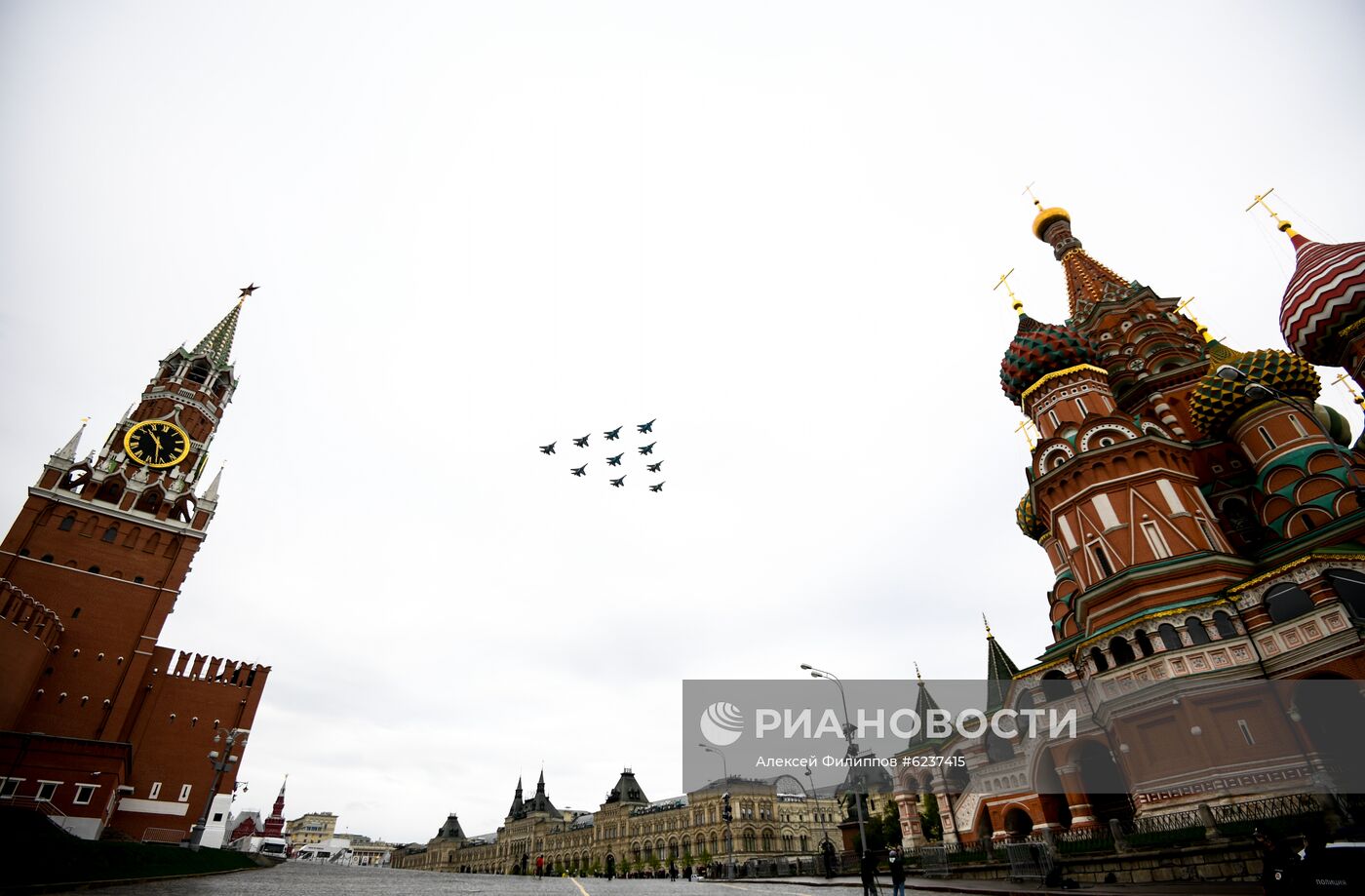 Воздушный парад Победы в Москве