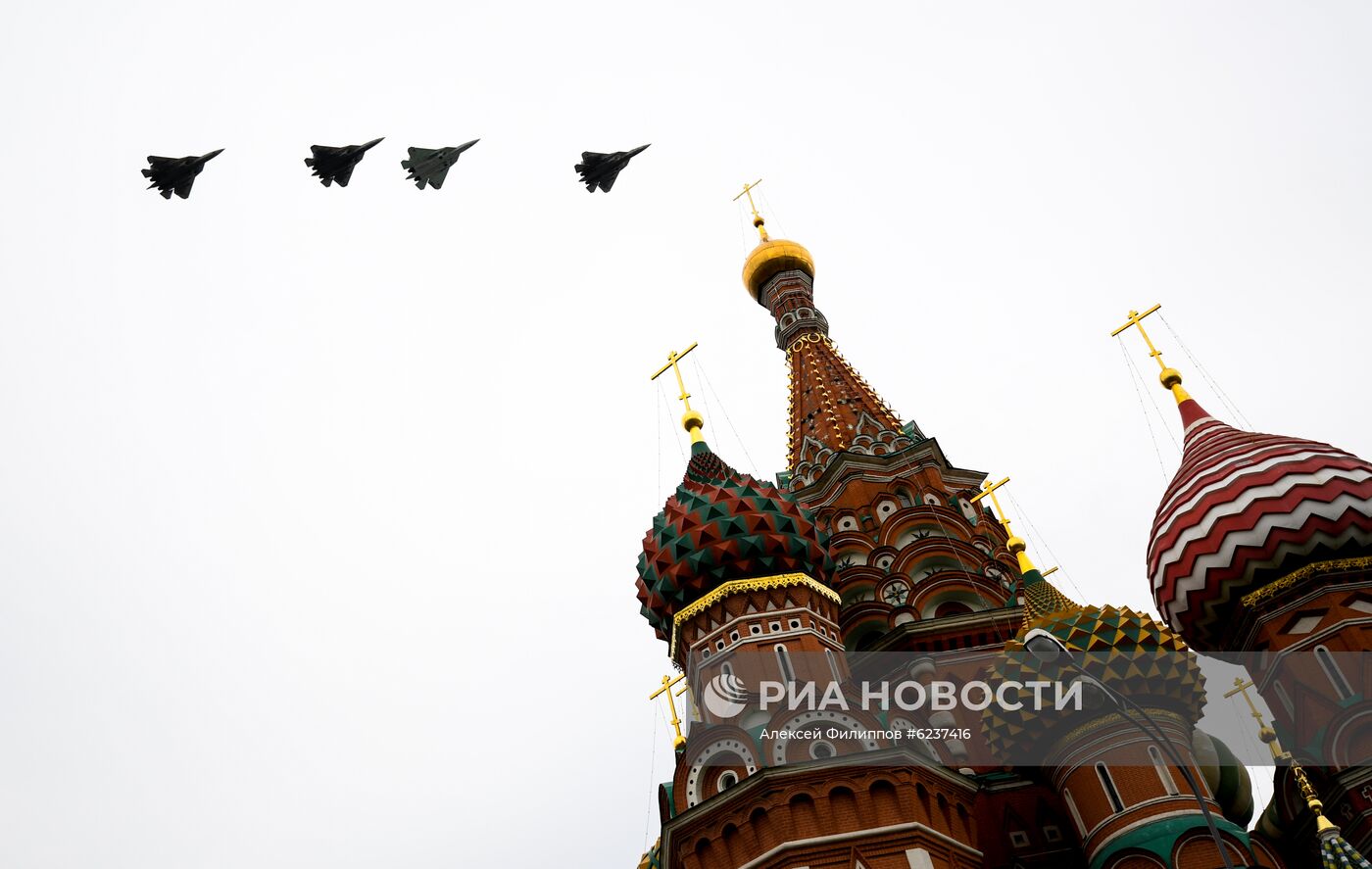 Воздушный парад Победы в Москве