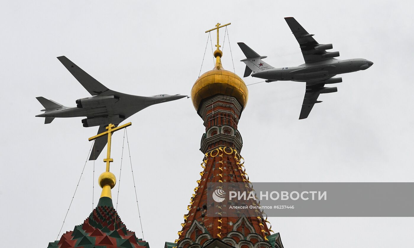 Воздушный парад Победы в Москве