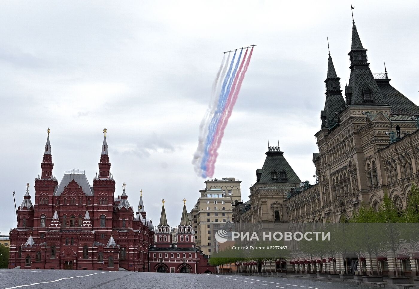 Воздушный парад Победы в Москве