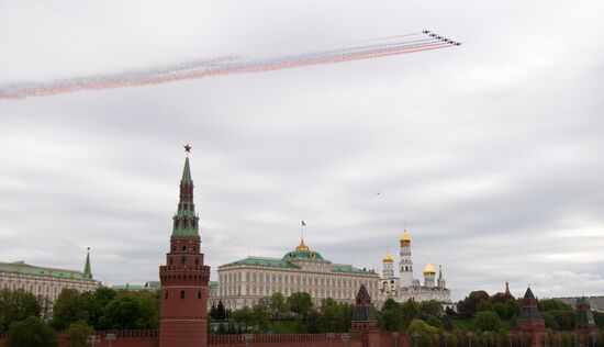 Воздушный парад Победы в Москве