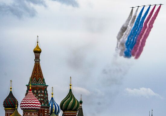 Воздушный парад Победы в Москве