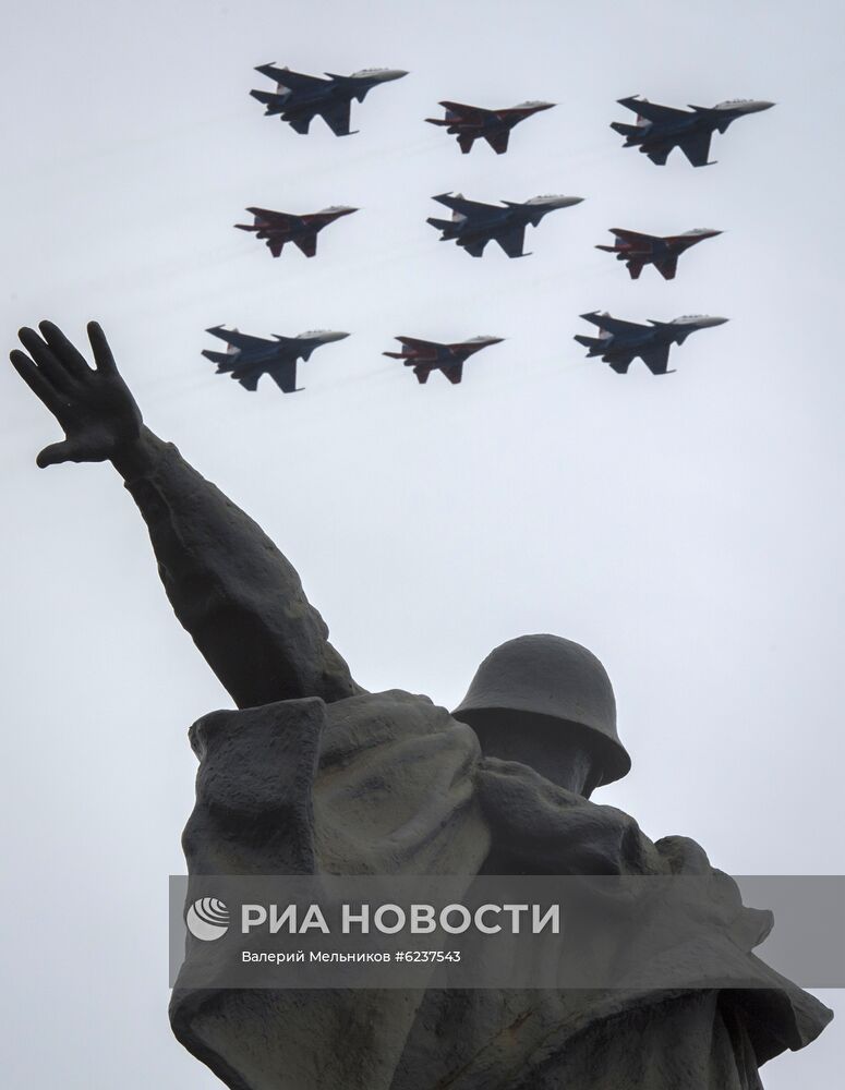 Воздушный парад Победы в Москве