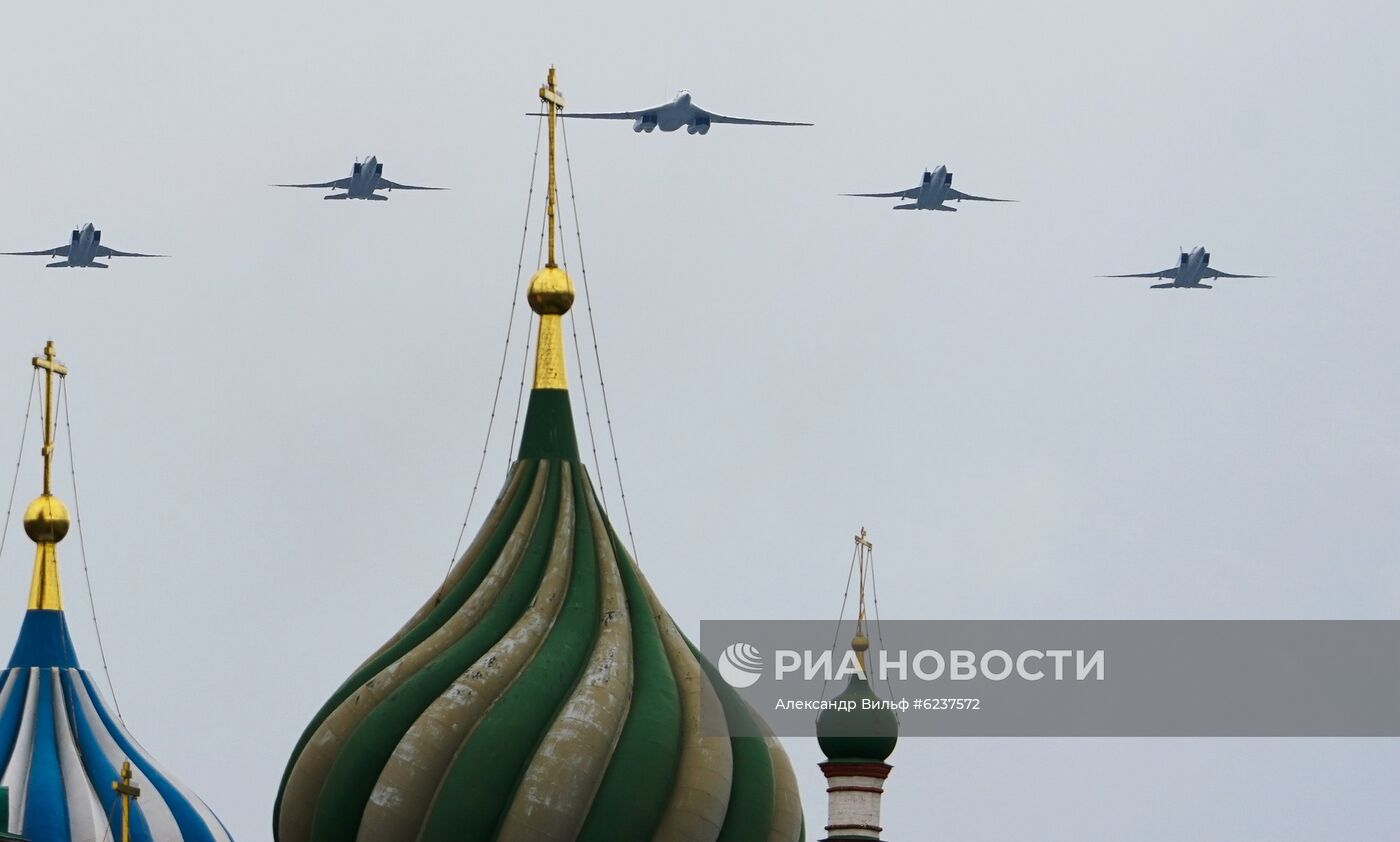 Воздушный парад Победы в Москве