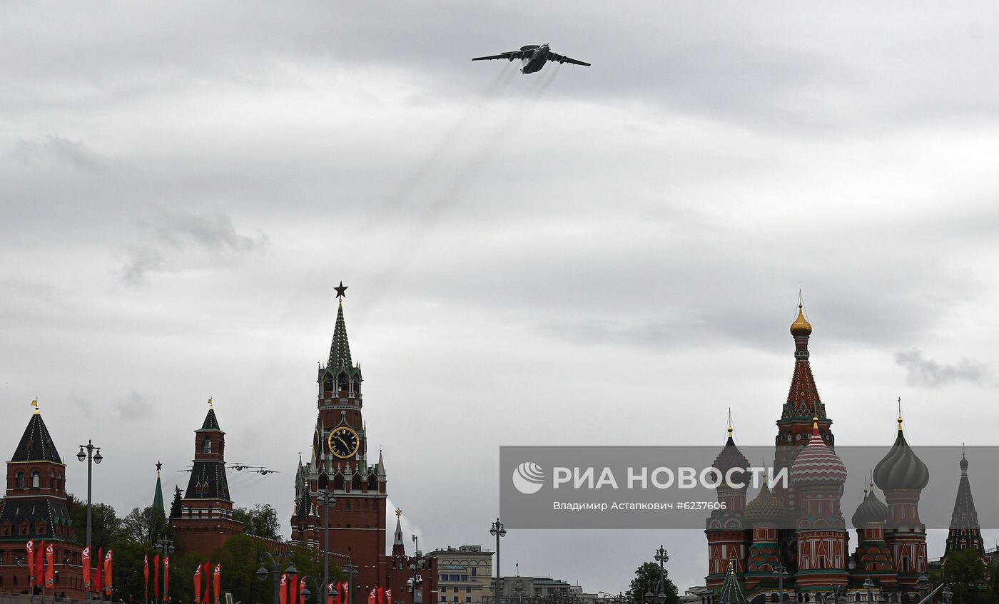 Воздушный парад Победы в Москве