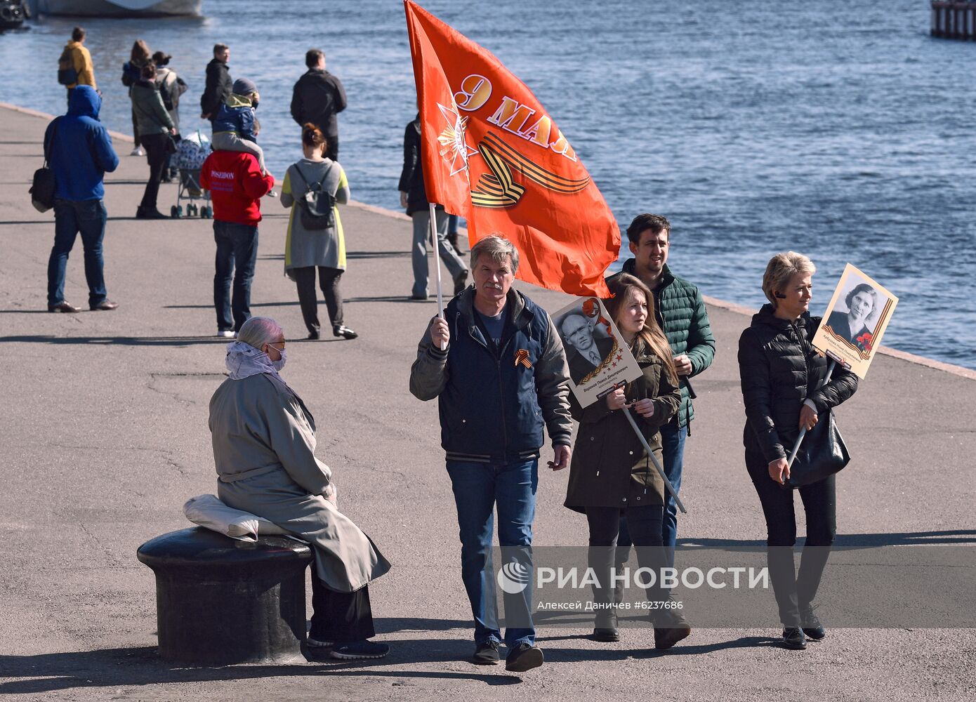 Празднование Дня Победы в городах России