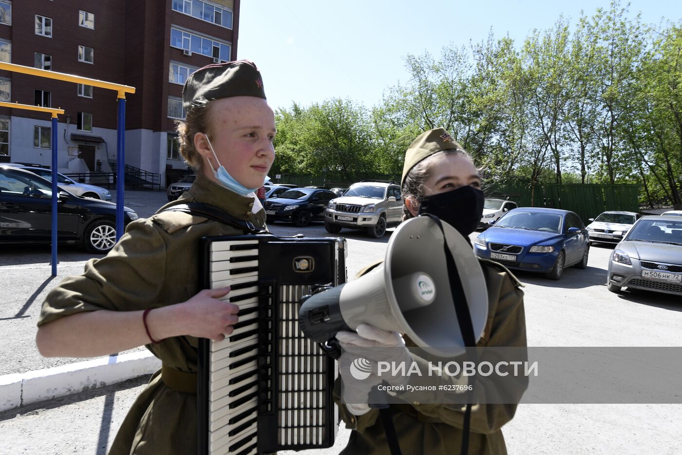 Празднование Дня Победы в городах России