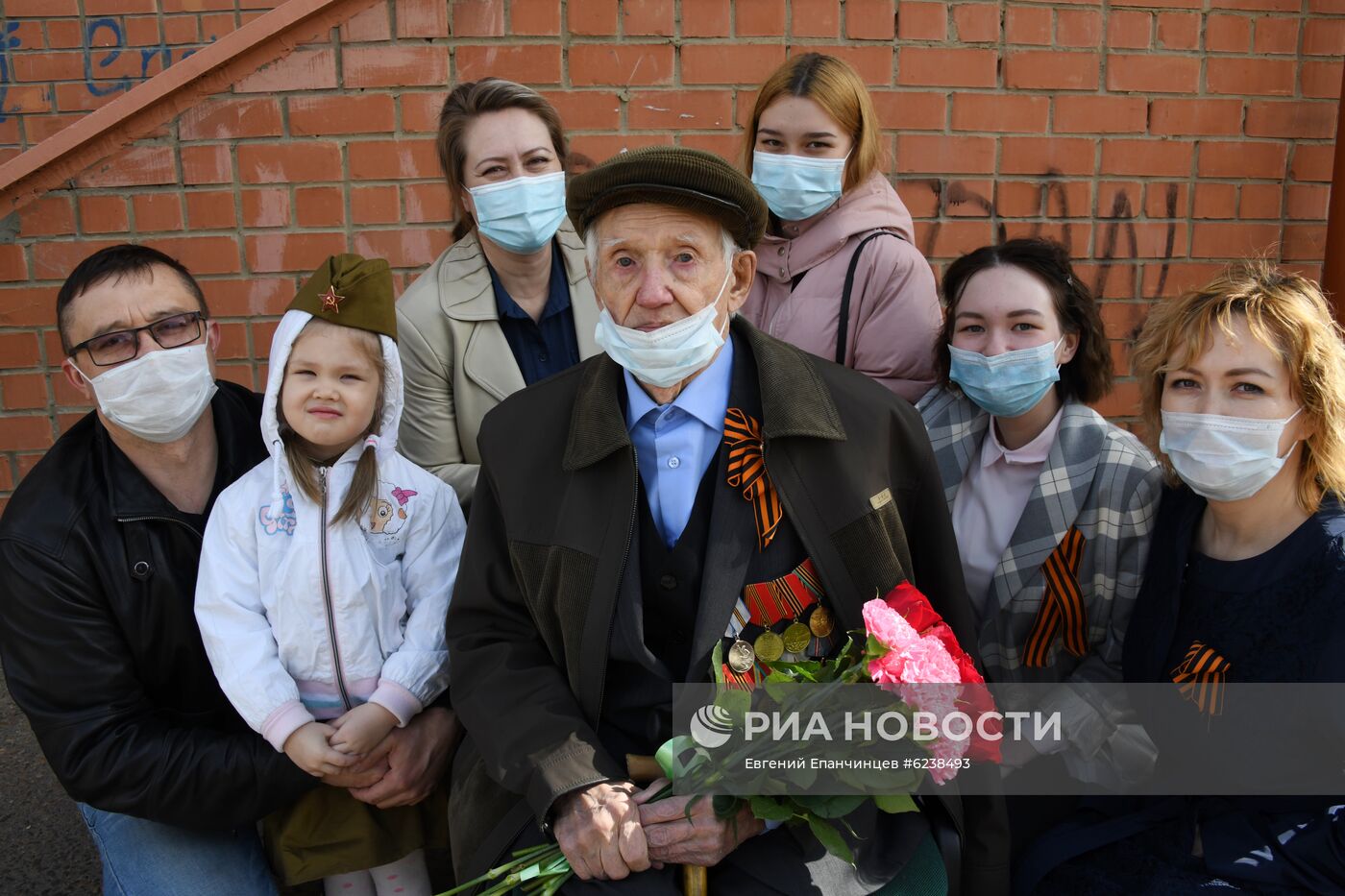 Поздравления ветеранов Великой Отечественной войны с Днем Победы