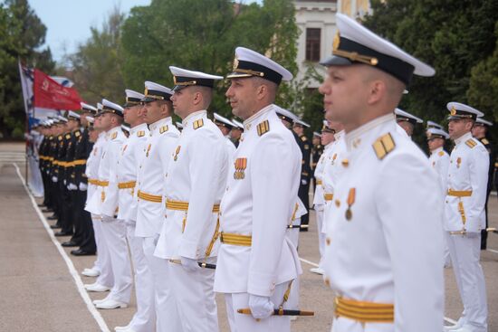 Юбилейный 70-й выпуск офицеров Черноморского высшего военно-морского училища имени П. С. Нахимова
