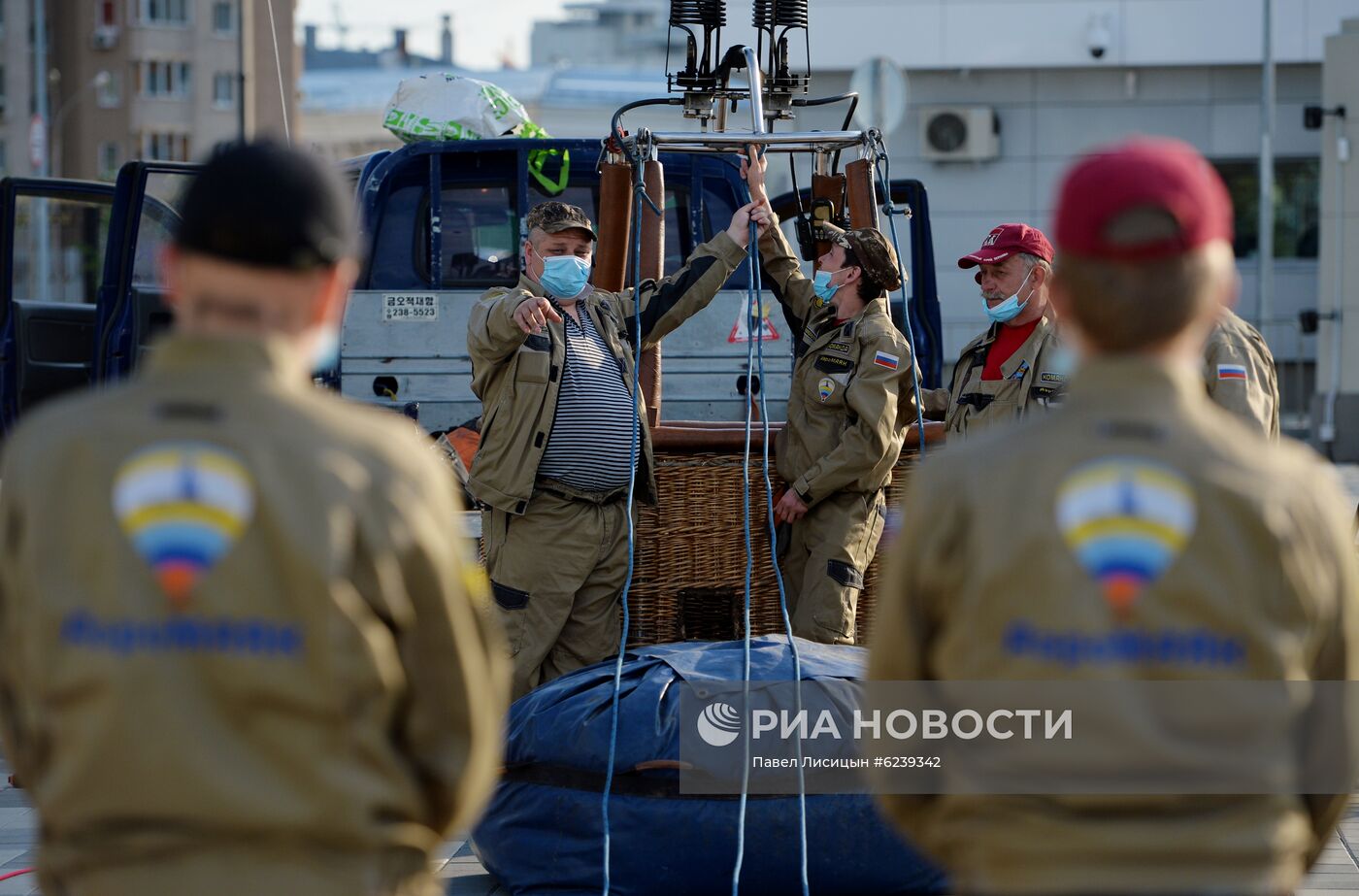 Запуск воздушных шаров в честь 75-й годовщины Победы