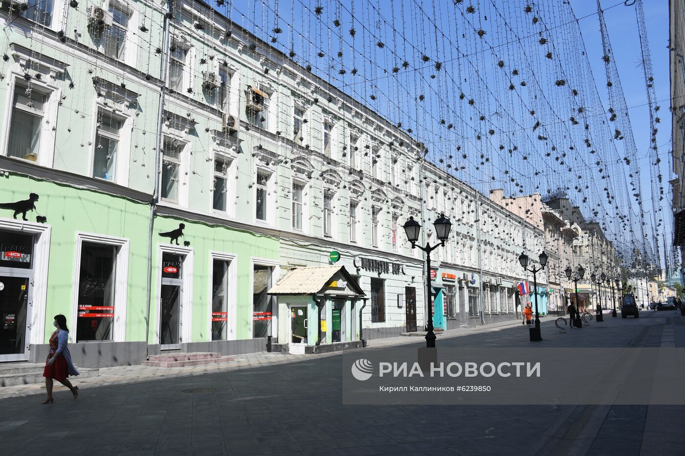 Поэтапное снятие карантина в Москве 