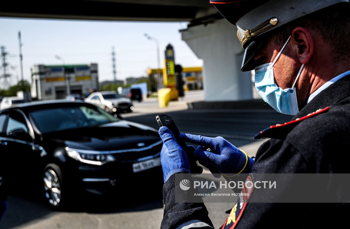 Автоматическая система для выявления на дорогах машин без пропусков