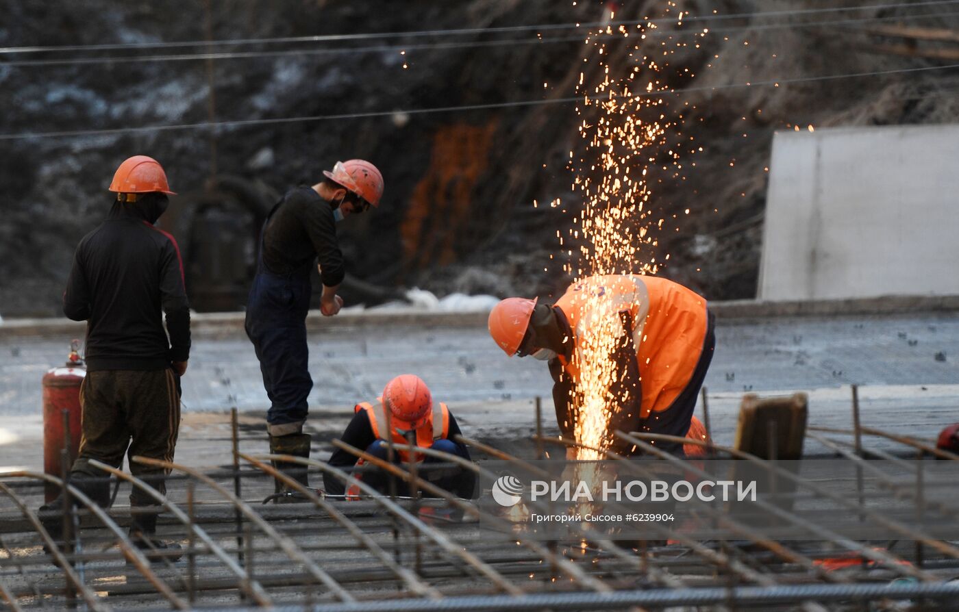 Строительство метро "Кленовый бульвар"