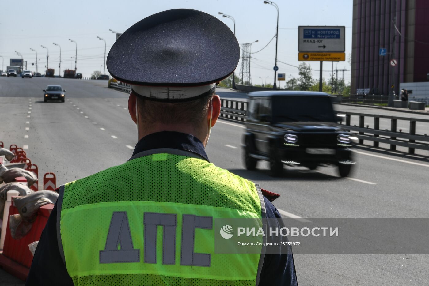 Поэтапное снятие карантина в Москве