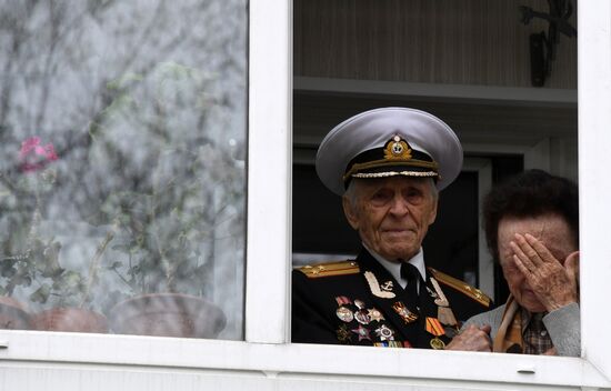 Поздравление ветерана Великой Отечественной войны А. А. Кокина с Днём Победы