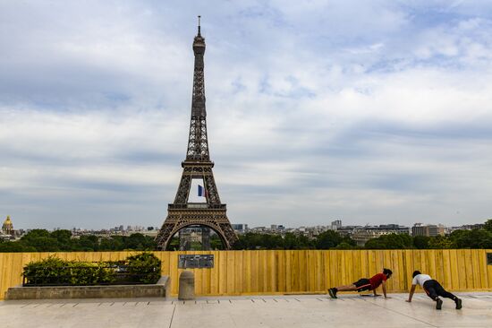 Ослабление карантинного режима во Франции