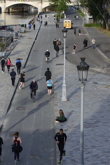 Ослабление карантинного режима во Франции