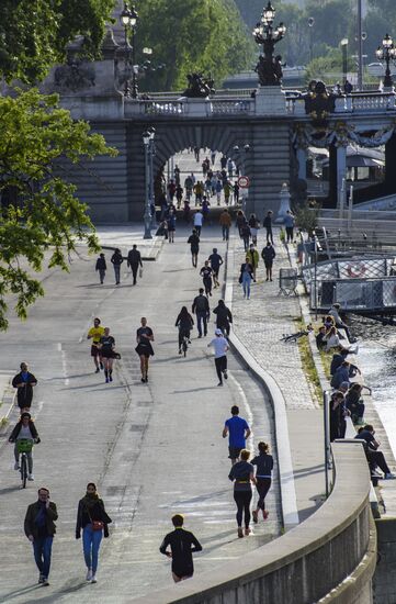 Ослабление карантинного режима во Франции