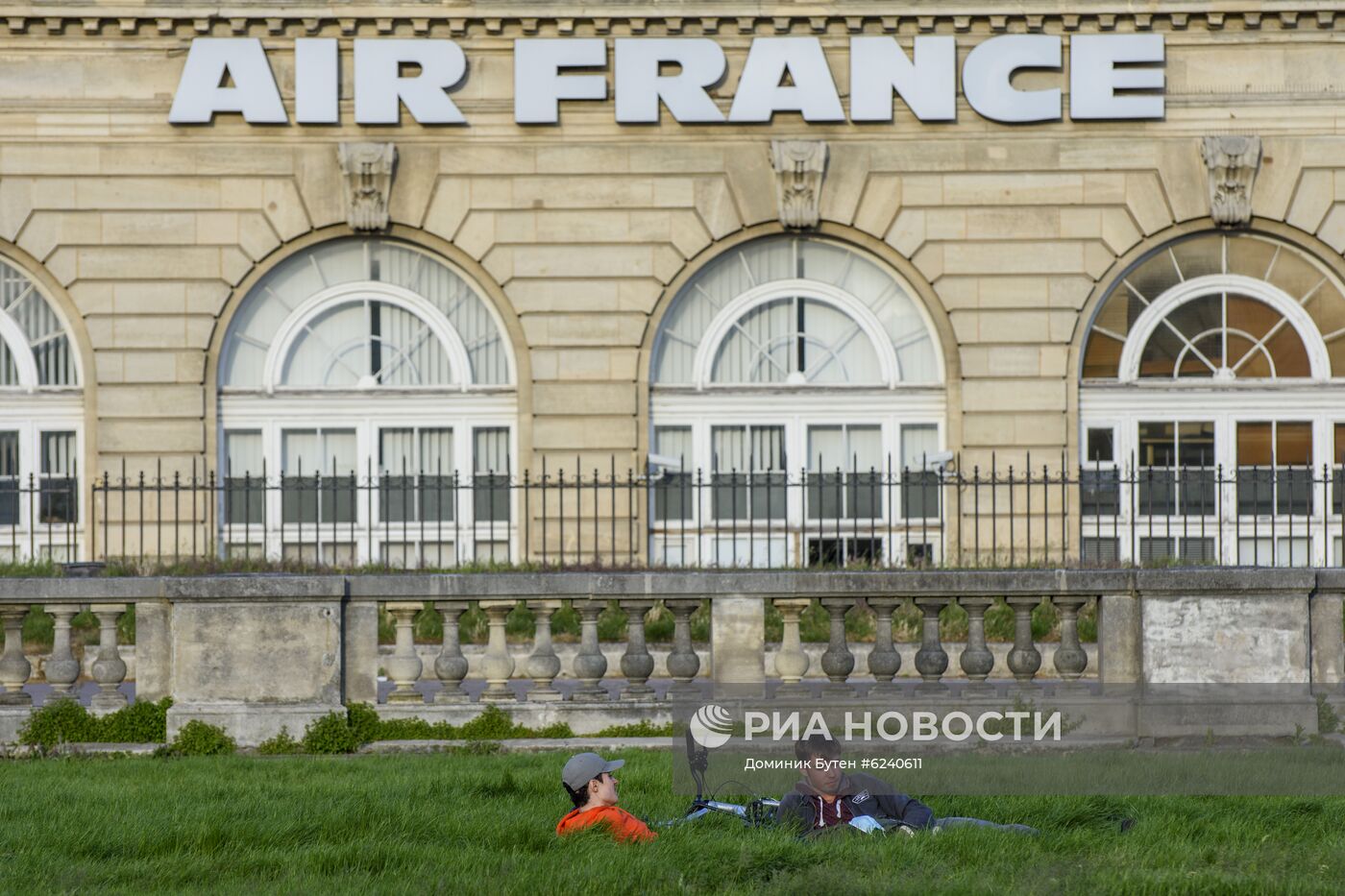 Ослабление карантинного режима во Франции