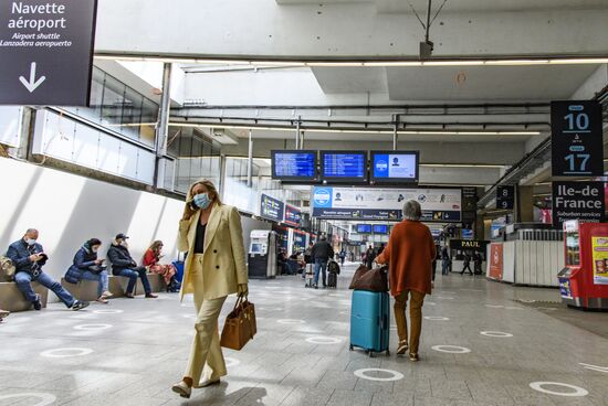 Ослабление карантинного режима во Франции