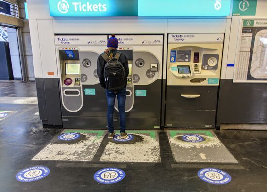 Ослабление карантинного режима во Франции