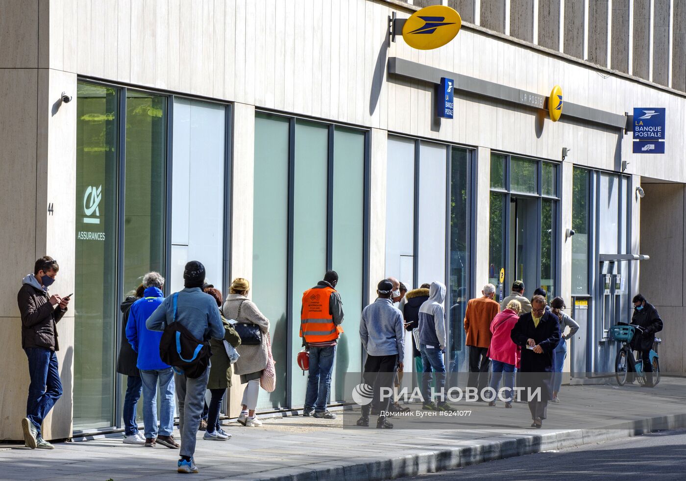 Ослабление карантинного режима во Франции