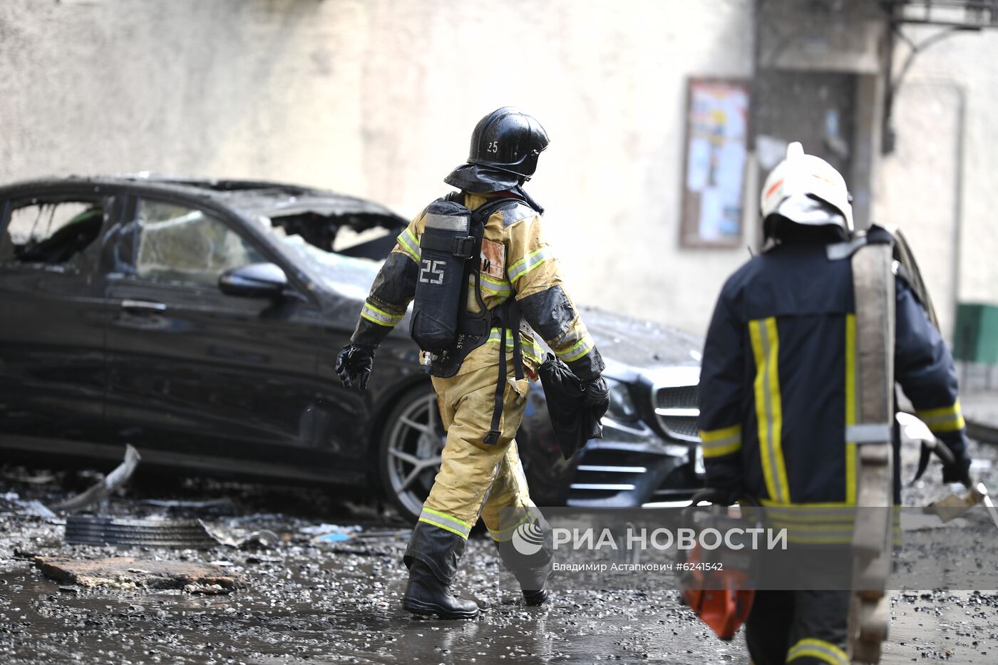 Пожар в жилом доме в Москве