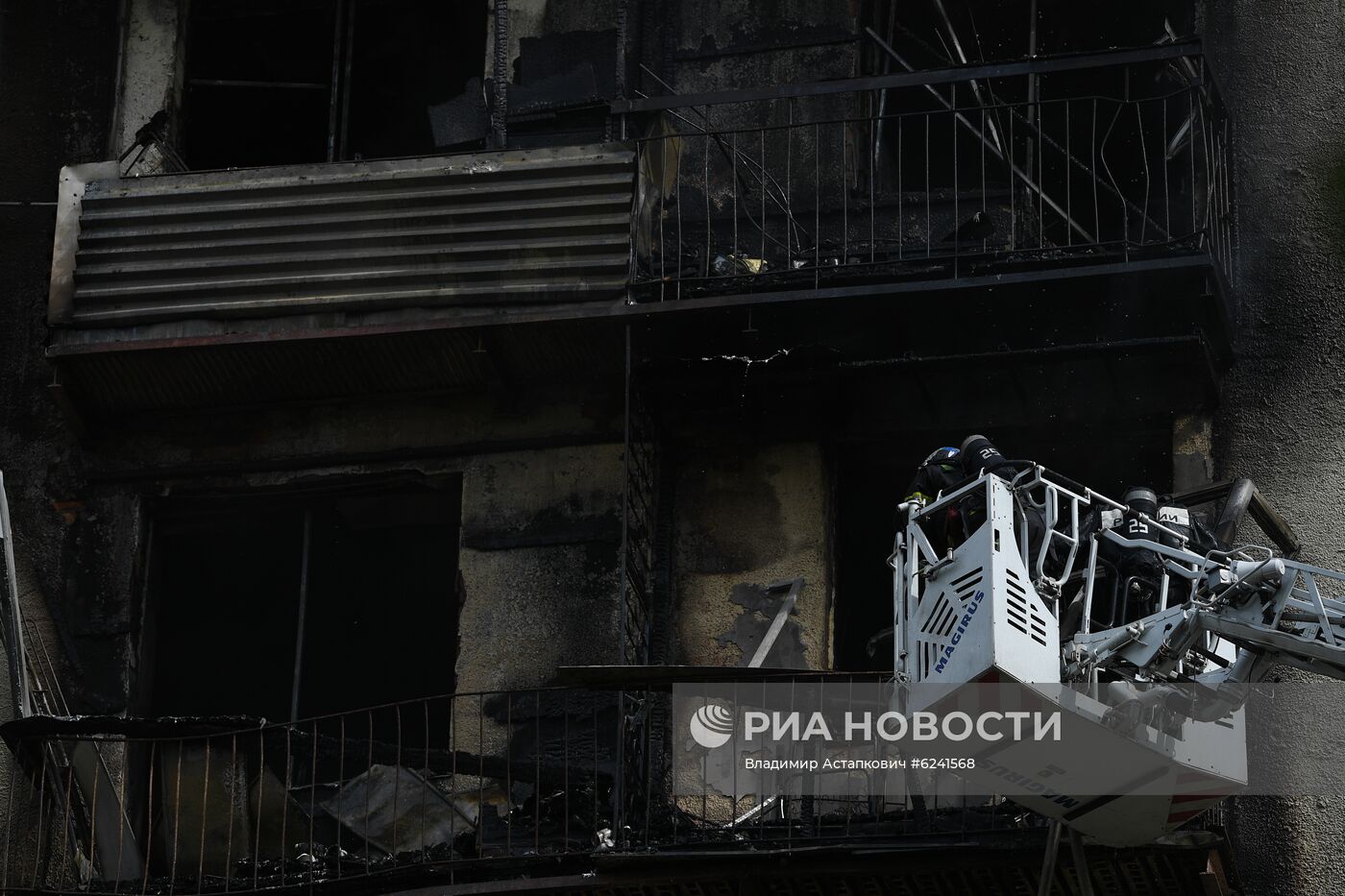 Пожар в жилом доме в Москве