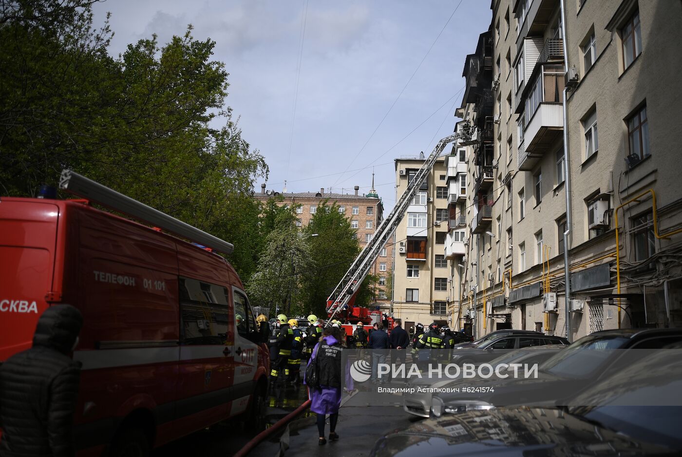 Пожар в жилом доме в Москве