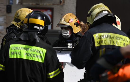 Пожар в жилом доме в Москве