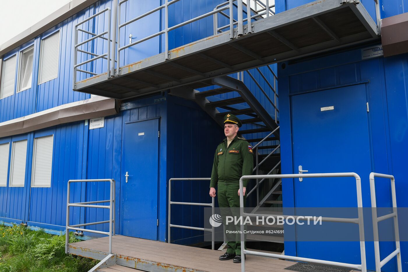 Военнослужащие получили служебное жилье в Подмосковье